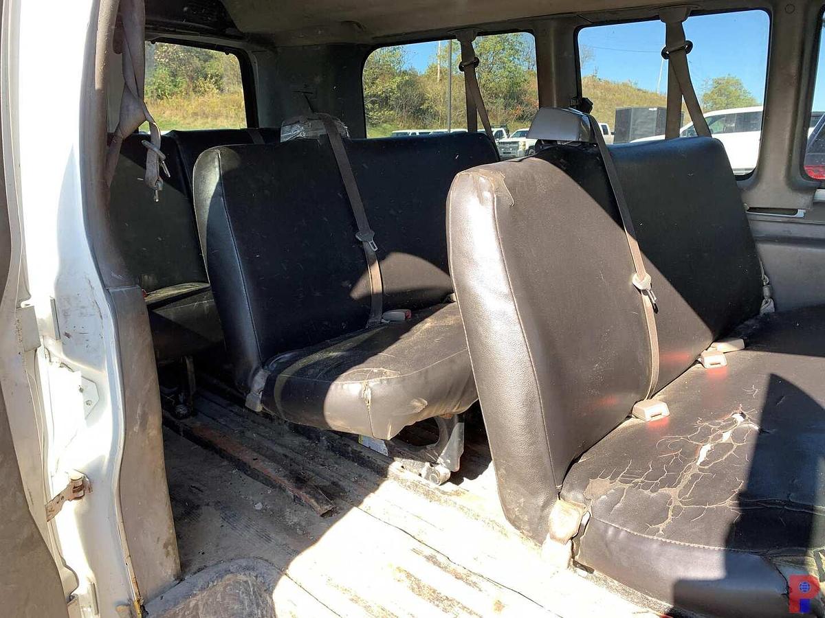 Used 2013 CHEVROLET EXPRESS PASSENGER VAN