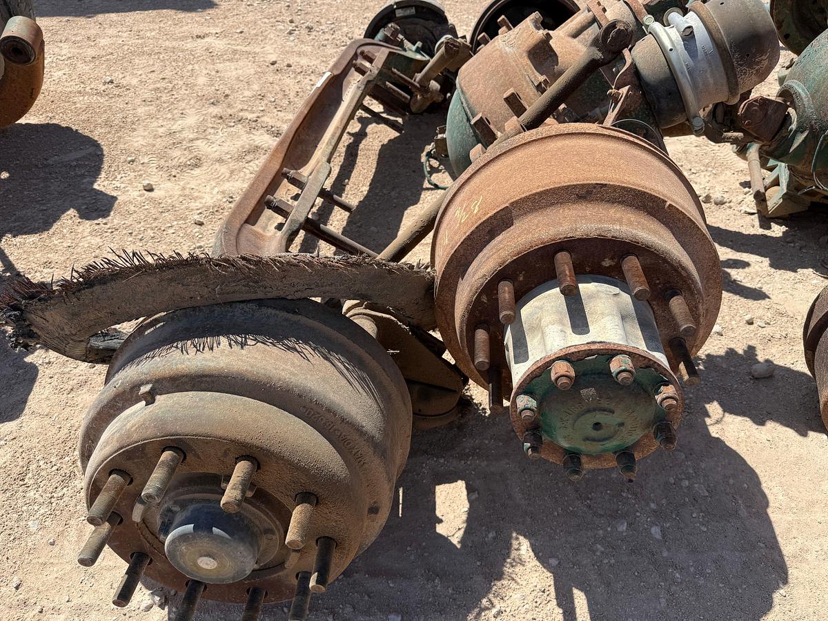 Used ROCKWELL RR23160 23K LBS 4.30 RATIO REAR REAR DIFF & BANJO HSG W/ HUBS & FRONT AXLE