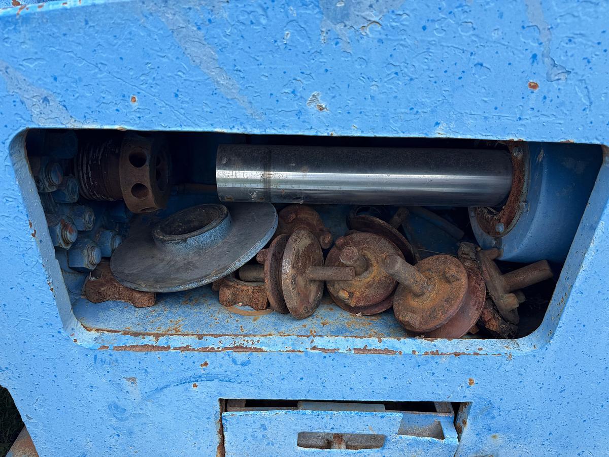 Used Continental Emsco DB-550 DUPLEX MUD PUMP P/B CAT D379, SKIDDED