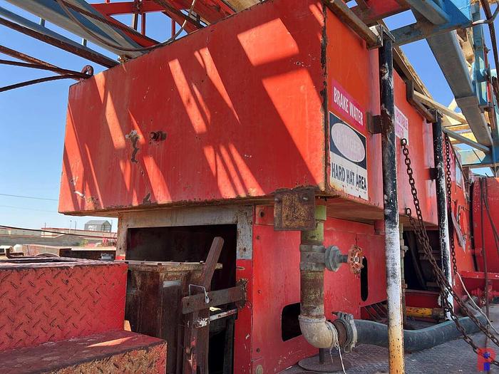 Used 2006 MODEL ES5500TXJ 5 AXLE WELL SERVICE WORKOVER RIG