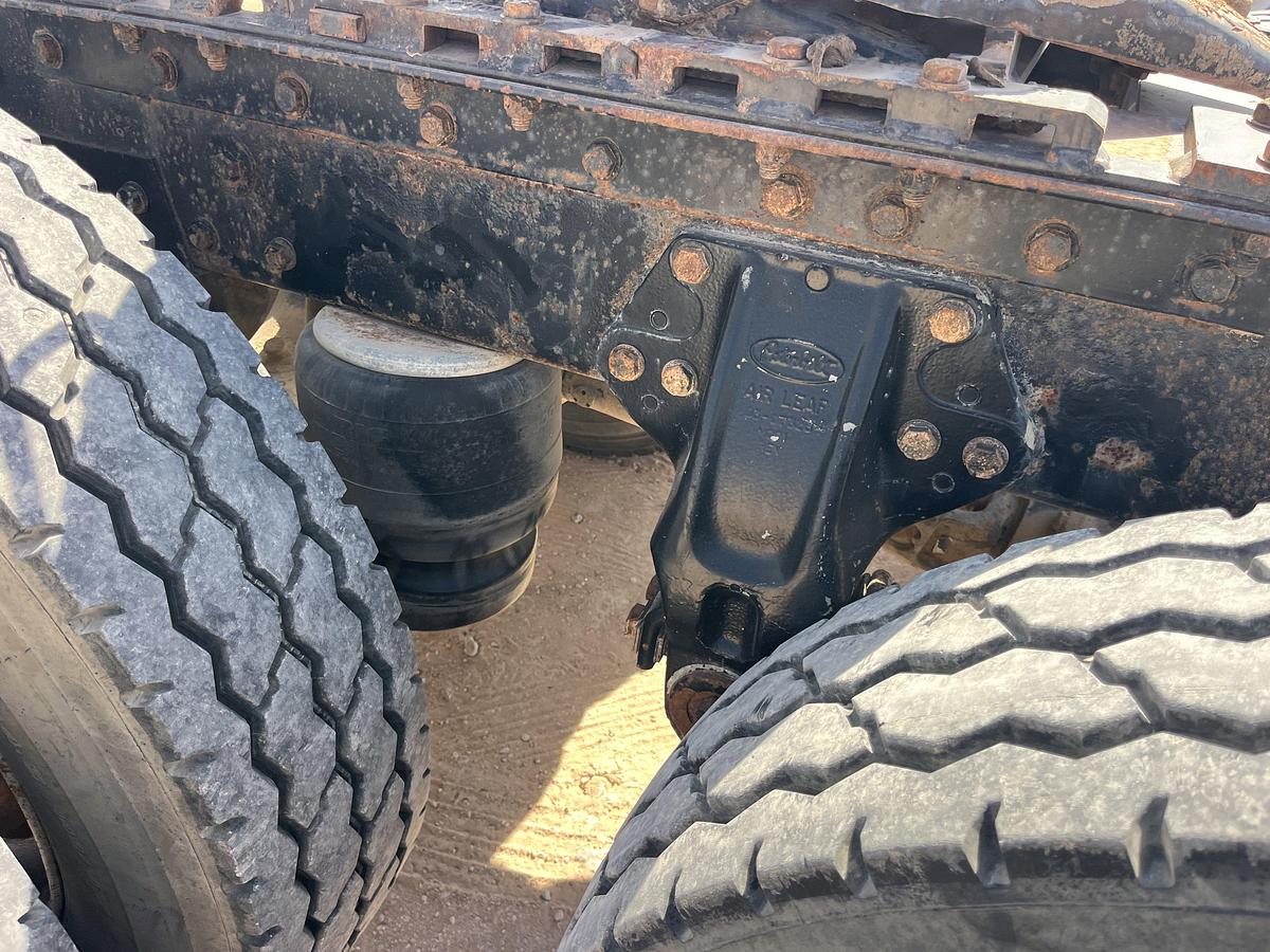 Used 2002 PETERBILT 378 T/A SLEEPER HAUL TRUCK