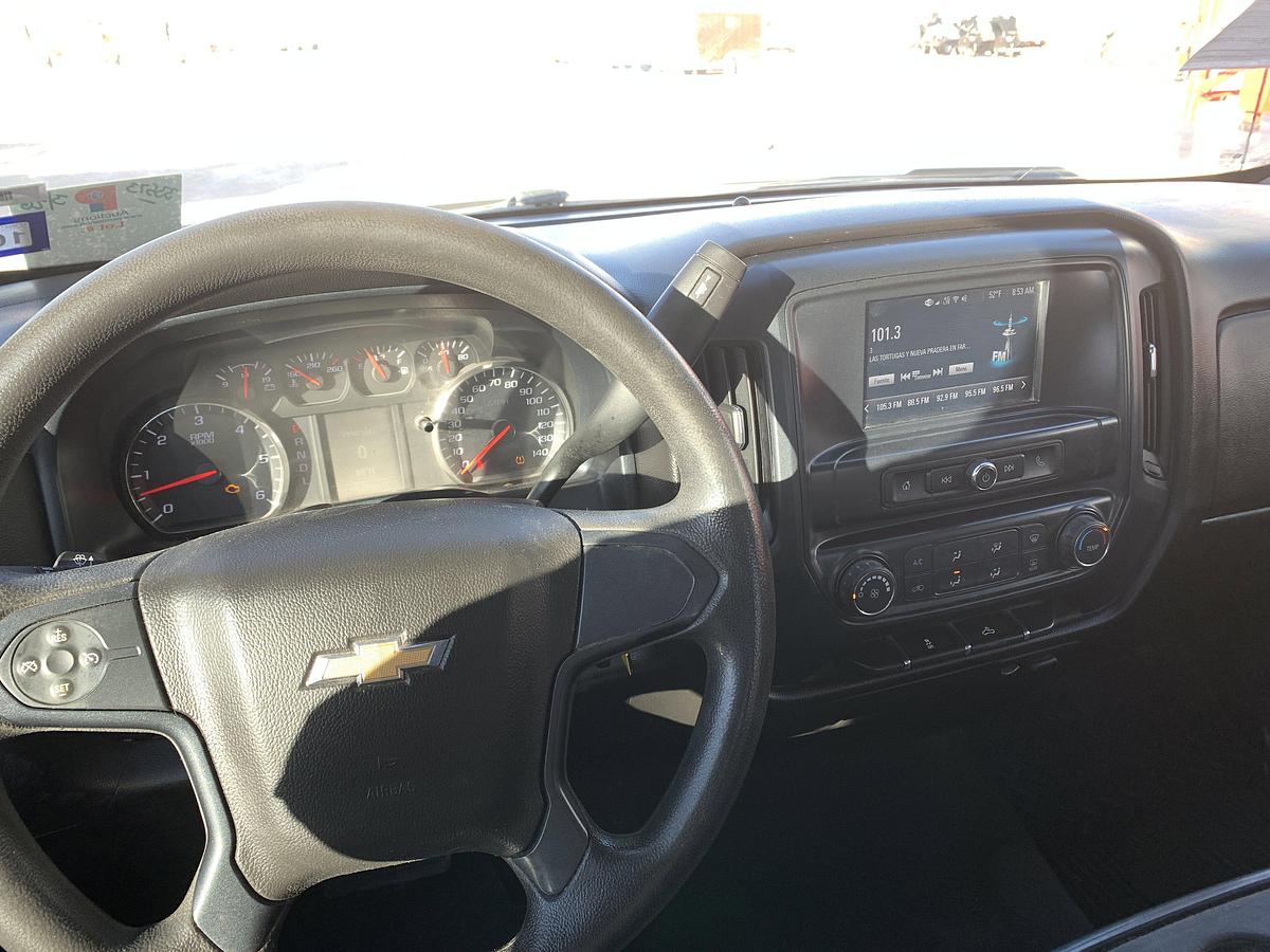 Used 2018 CHEVROLET SILVERADO 1500 CREW CAB PICKUP TRUCK