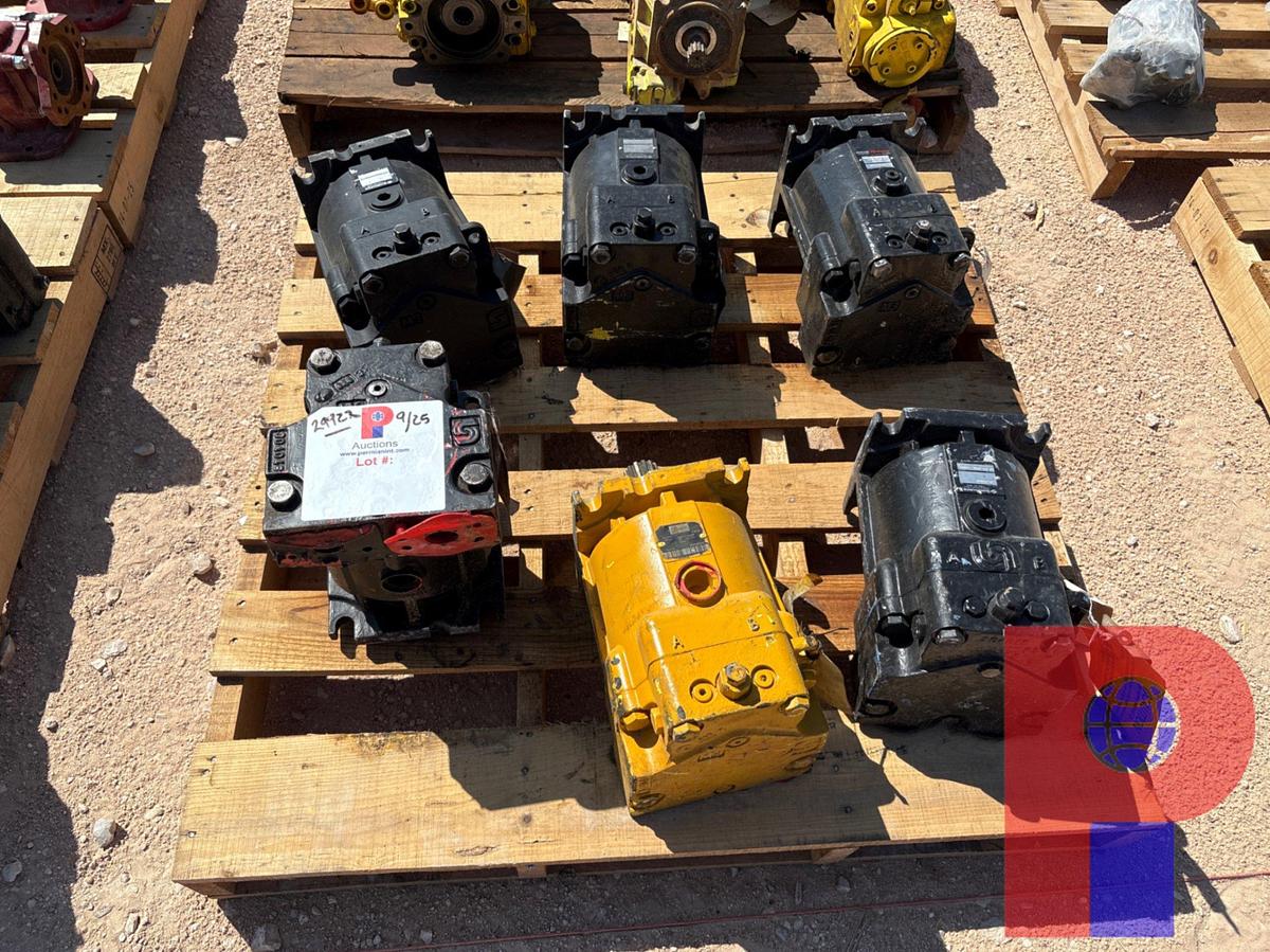 Used (6) SUNSOURCE & DANFOSS HYDRAULIC MOTORS