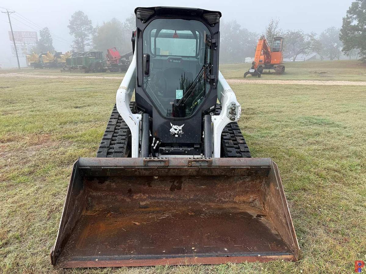 Used 2023 BOBCAT T76 TRACK SKID STEER