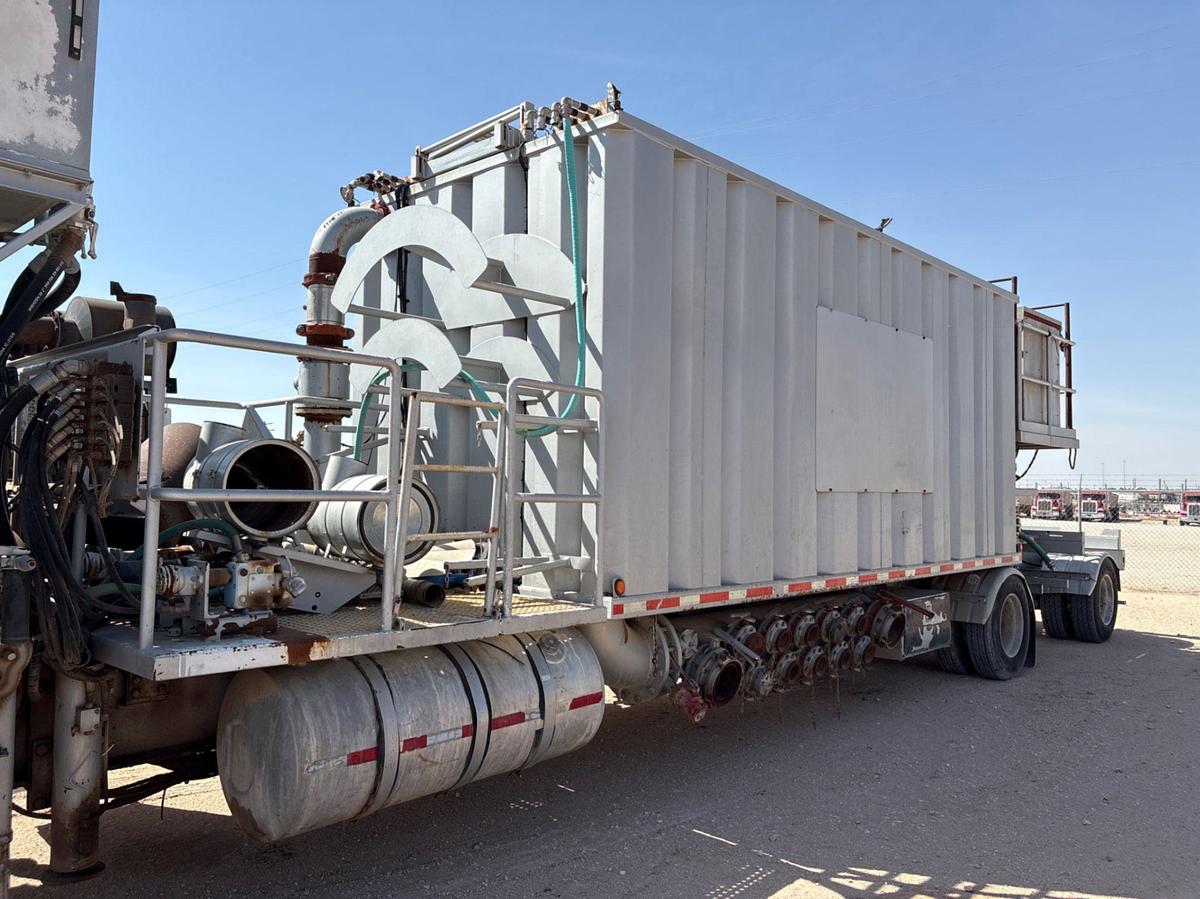 Used 2011 SUREFIRE SF2290 T/A 200BBL OPEN TOP MIXING TRAILER