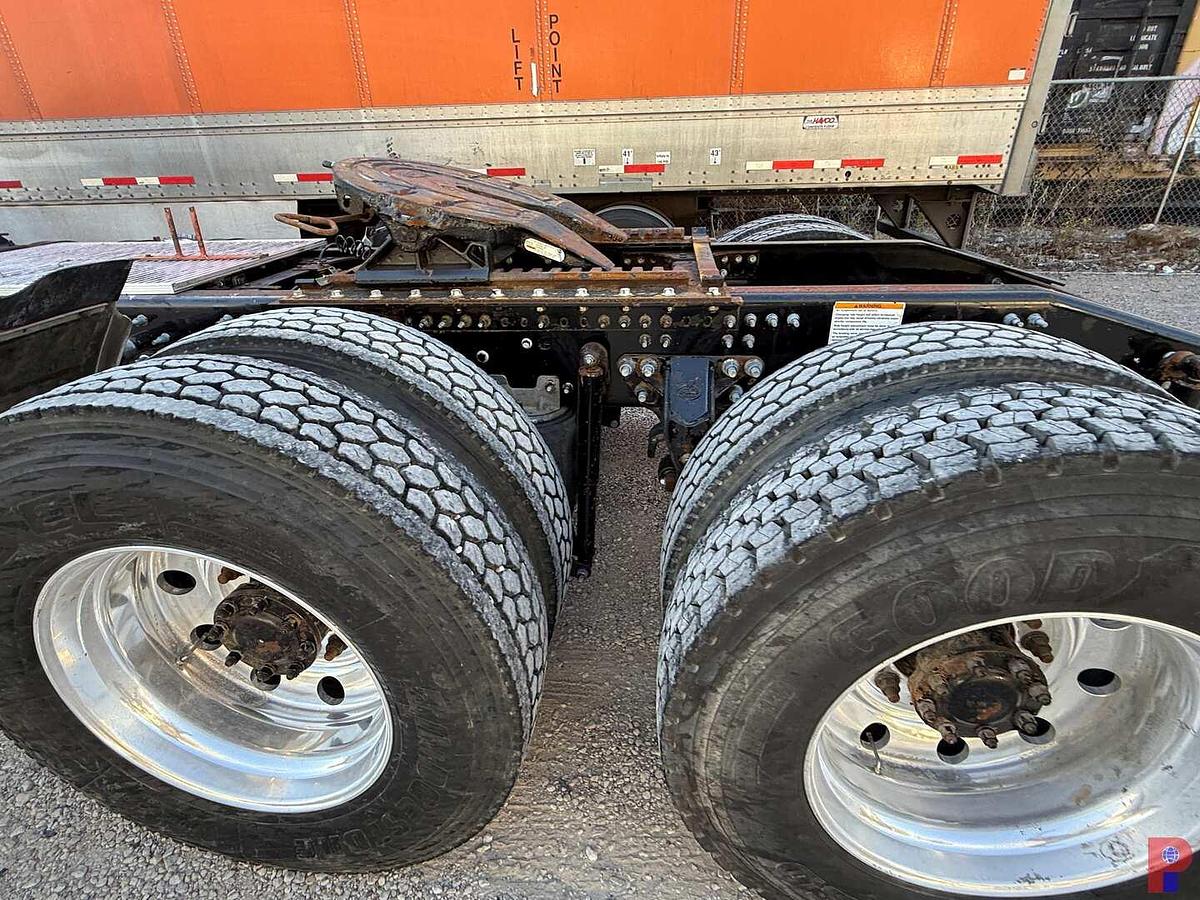 Used 2015 MACK CHU613 PINNACLE T/A DAY CAB TRUCK TRACTOR