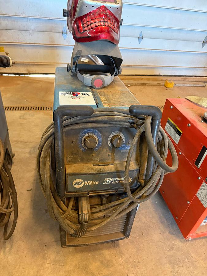 Used MILLERMATIC 212 AUTO-SET WIRE WELDER