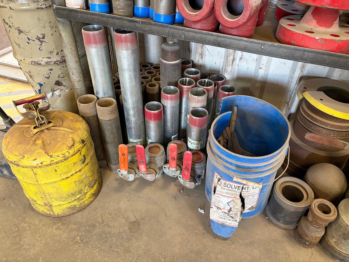 Used Lot of assorted landing flanges, weco flanges, pipe nipples, pressure gauges, seals, etc.
