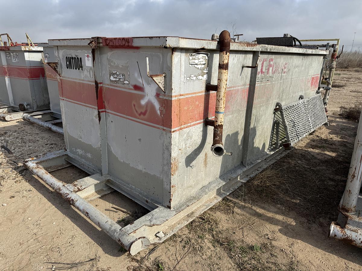 Used 15’ X 7’ X 5’ 2-COMPARTMENT MIXING TANK W/ PORCH, CATWALK, AGITATOR