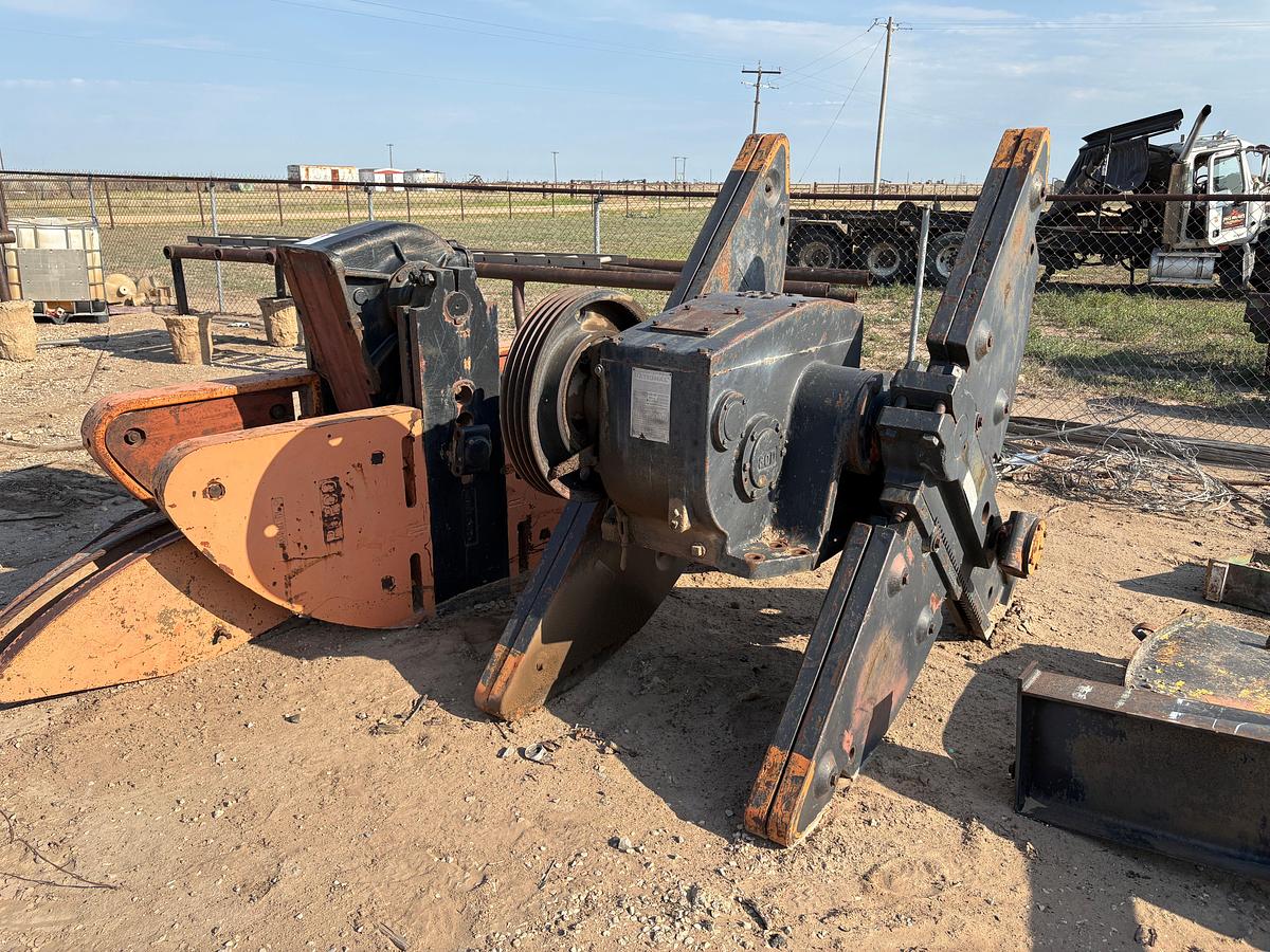 Used National F-80D pumping unit & pupco D5705 pumping unit gear box