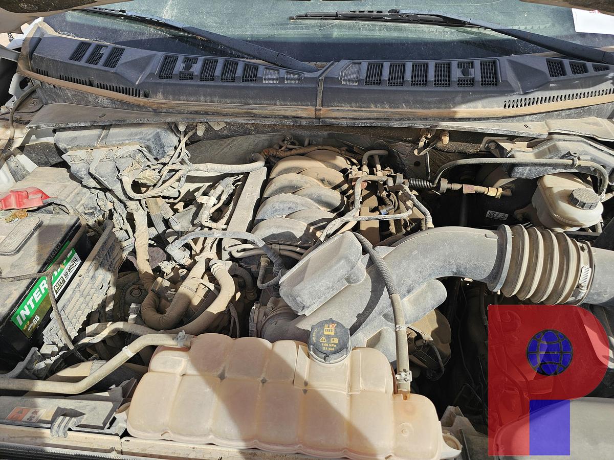 Used 2018 FORD F-150 CREW CAB PICKUP TRUCK, 4X4