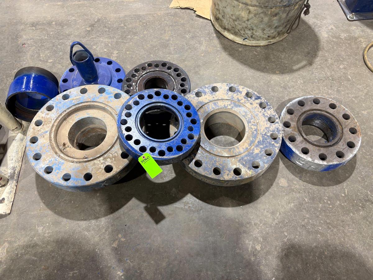 Used (6x$) assorted threaded flanges