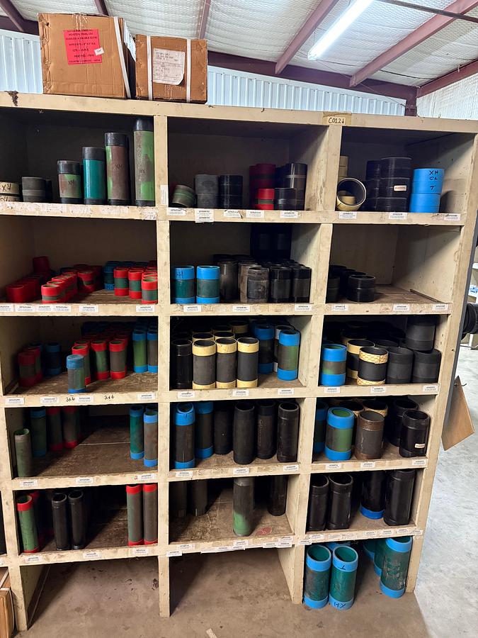 Used SECTION OF (80+) MOSTLY HEAVY WALL 2” THRU 4” PIPE NIPPLES