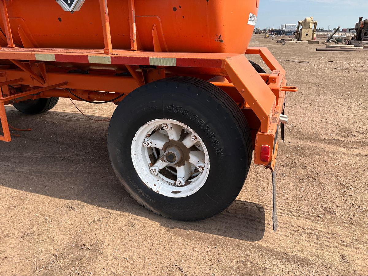 Used 14’L x 5’DIA 1,500gallon t/a bumper pull acid transport pup trailer