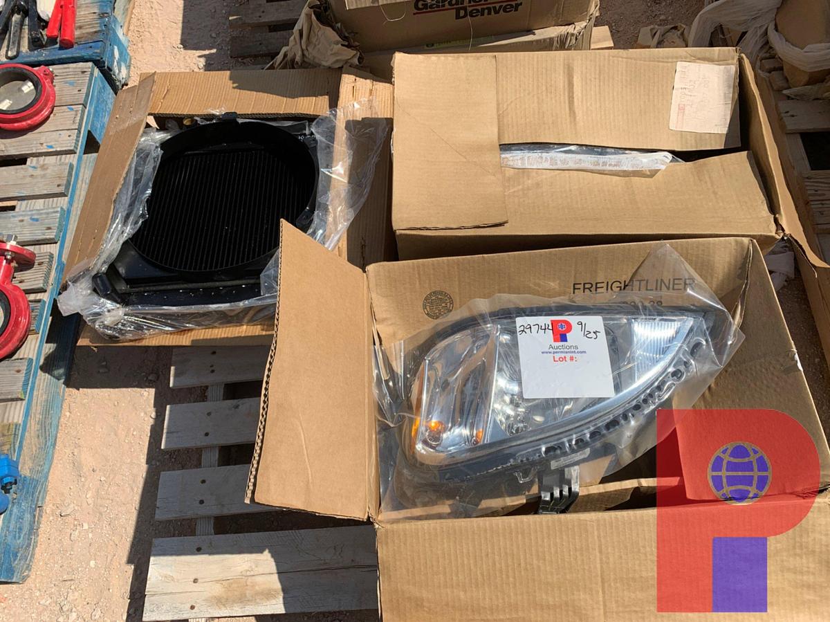 Used (2) FREIGHTLINER HEAD LIGHTS (1) KUBOTA RADIATOR