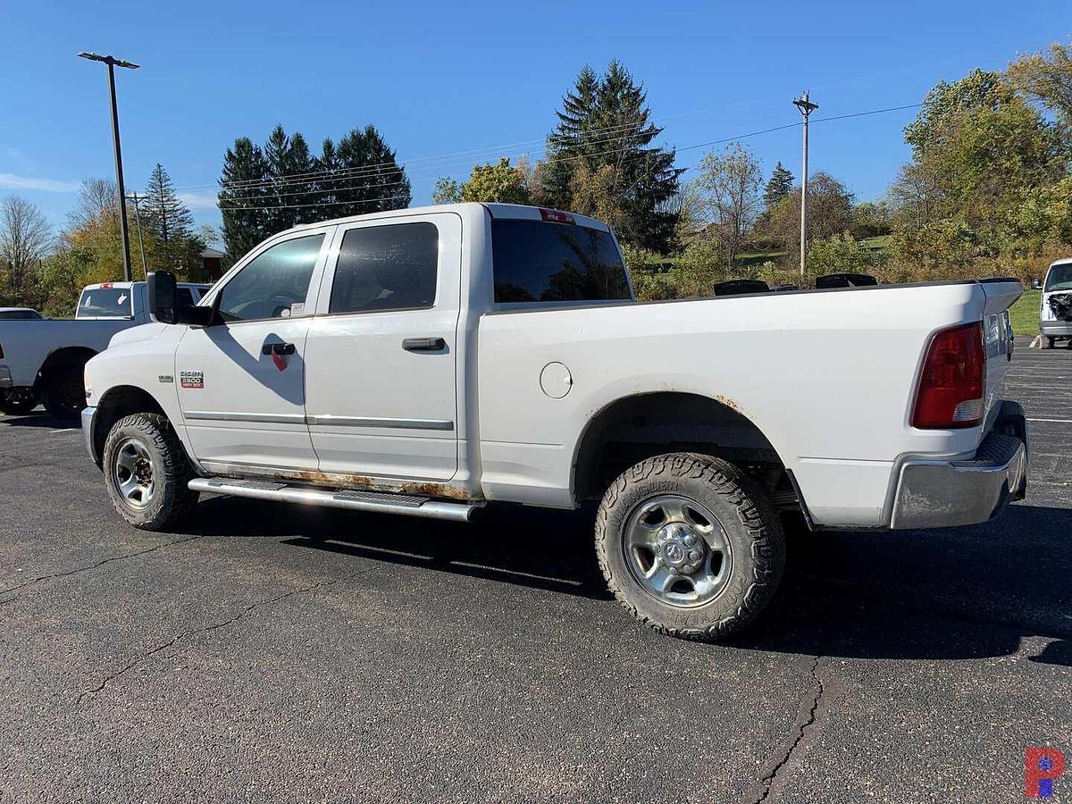 Used 2012 RAM 2500 HD HEMI 5.7L 4X4 CREW CAB PICKUP