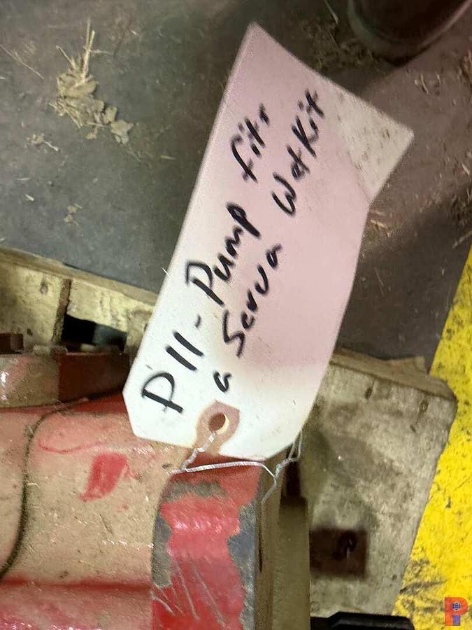 Used PALLET W/ (5) PARKER DENISON HYDRAULIC PUMPS
