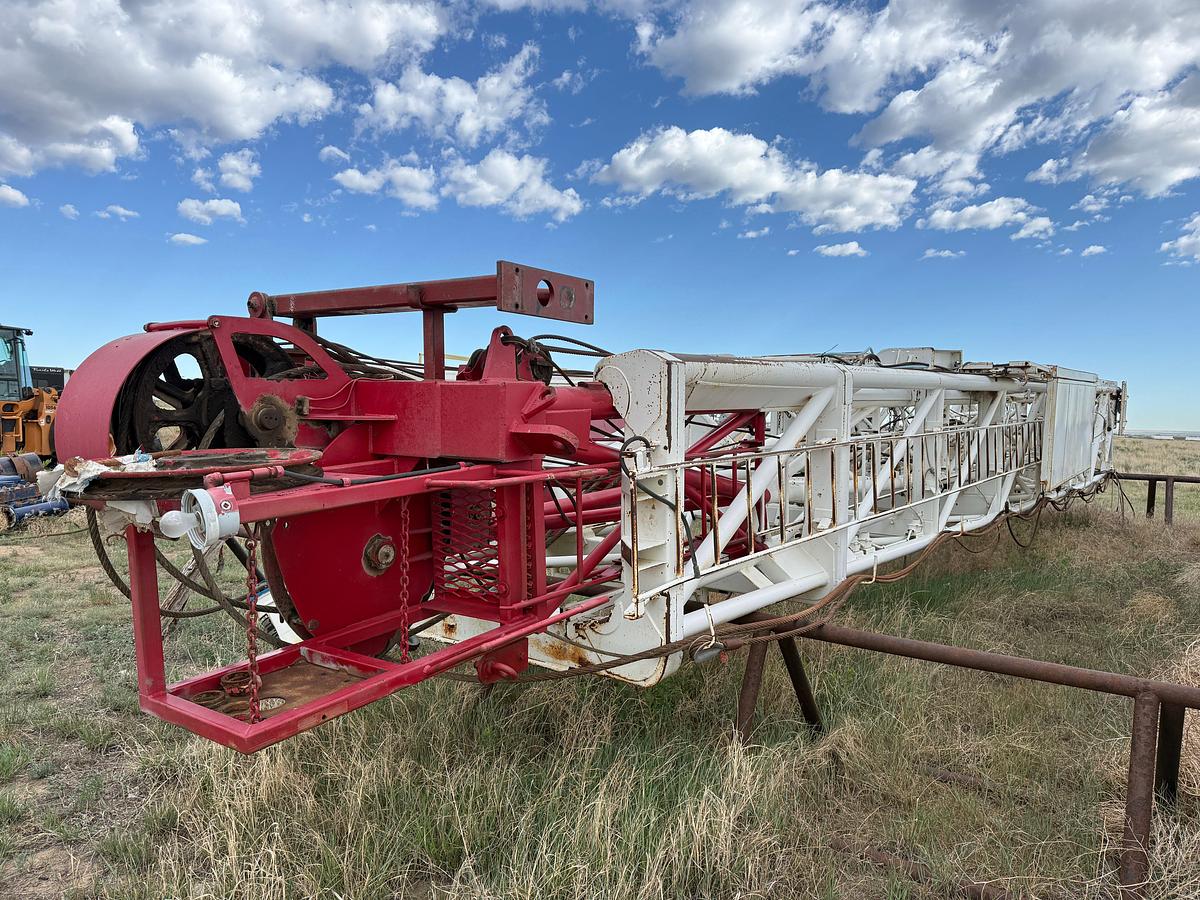 Used NOV FRANKS 96’ X 215,000 LBS DERRICK