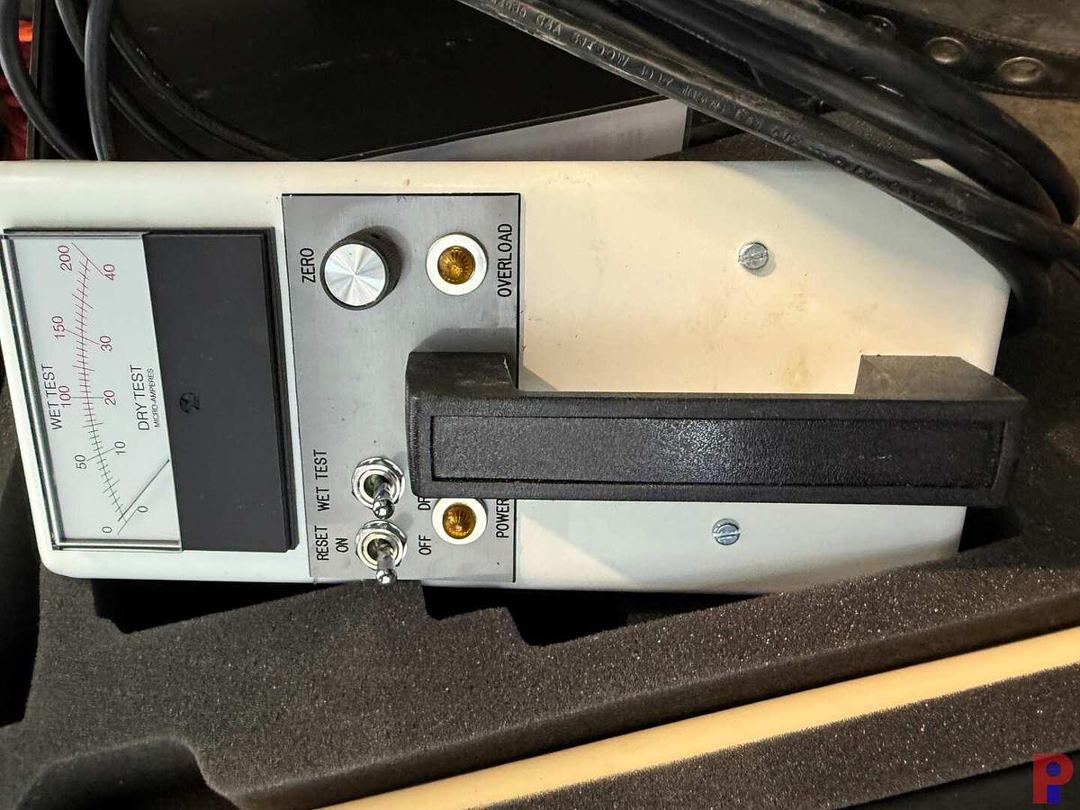 Used THE VON PORTABLE 100,000 VOLT D.C. TESTER (UNUSED)