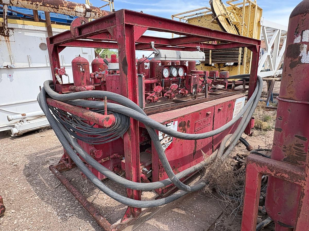 Used Koomey type 80 7-station closing unit, skidded