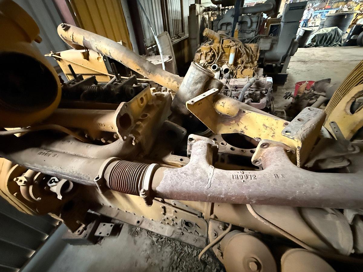 Used CATERPILLAR D353 DIESEL ENGINE CORE (INCOMPLETE)