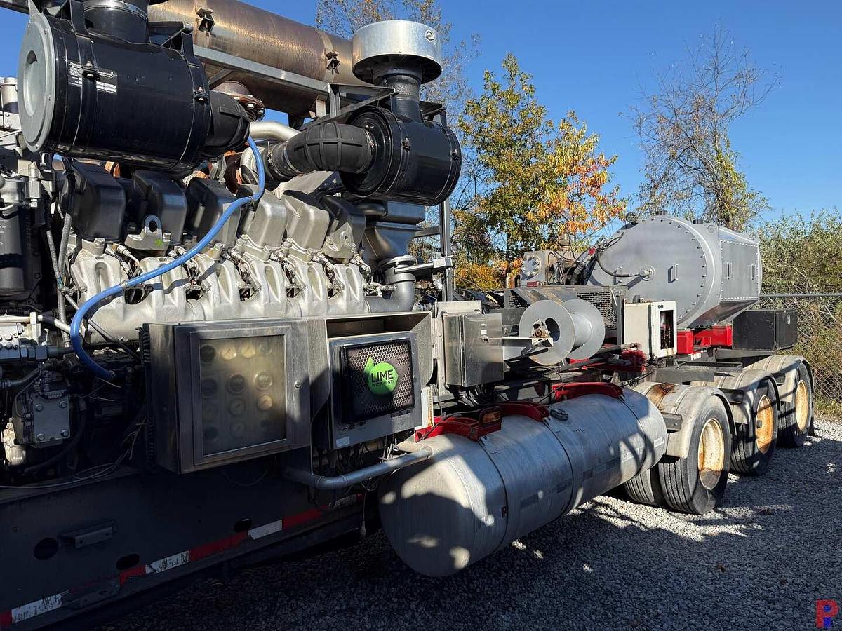 Used 2012 UE MANUFACTURING 2250 HP QUINTUPLEX 3-AXLE FRAC PUMP TRAILER (FIELD READY)