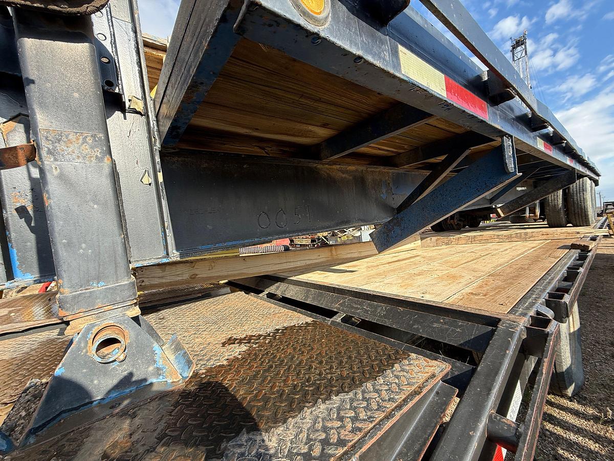 Used 1997 THIBS 32’ X 96” DUAL T/A GOOSENECK TRAILER