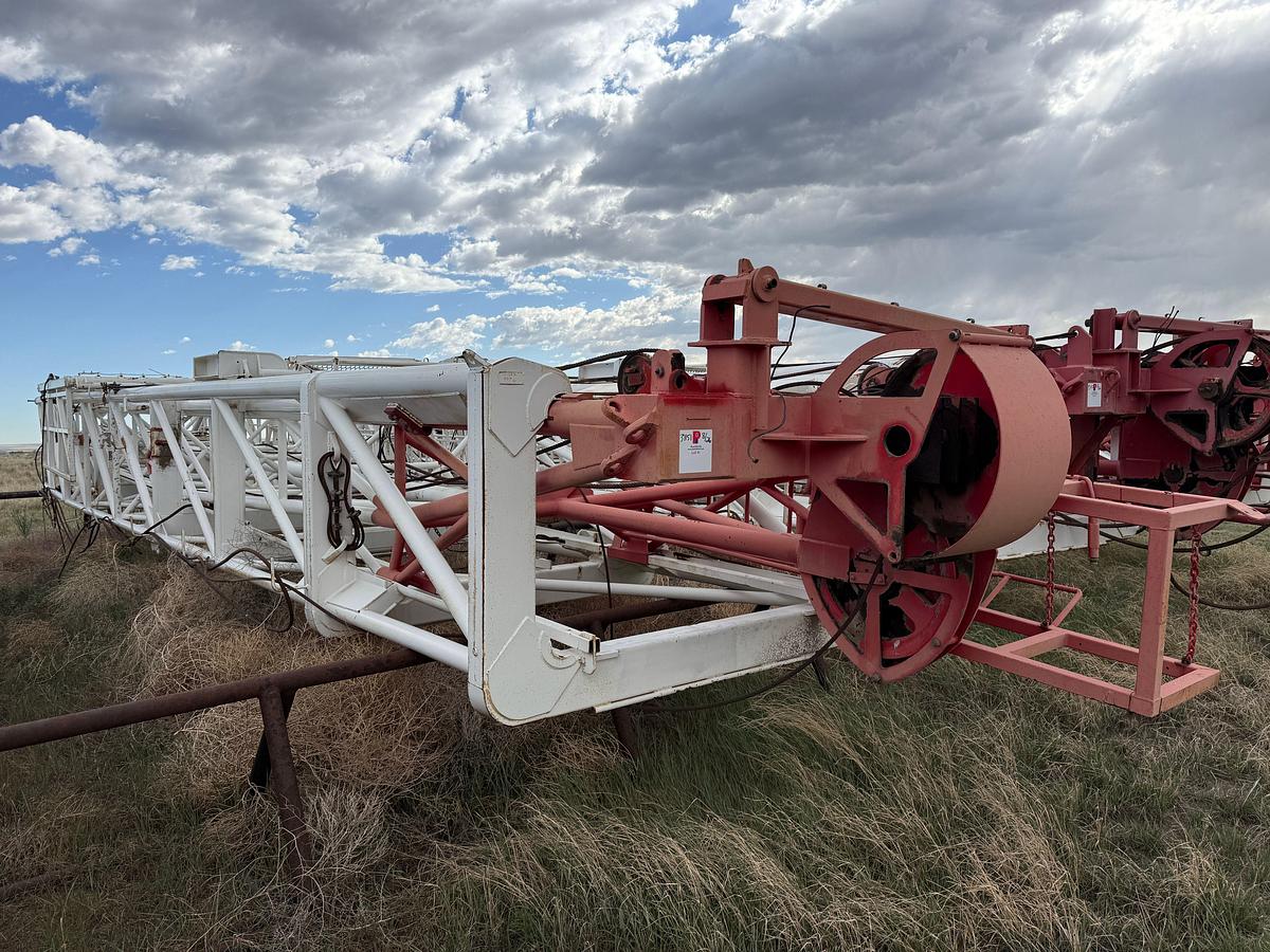 Used NOV FRANKS 96’ X 215,000 LBS. DERRICK