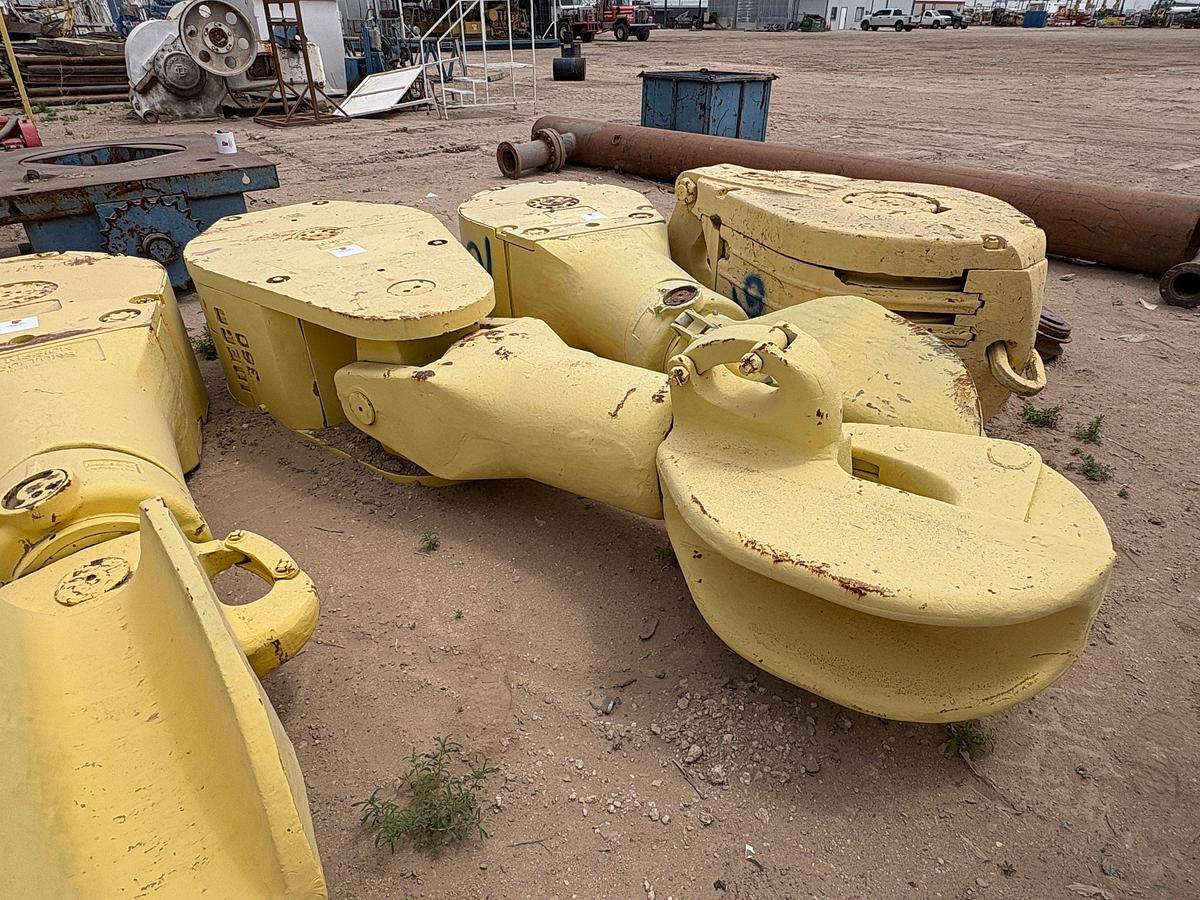 Used IDECO 360-ton block