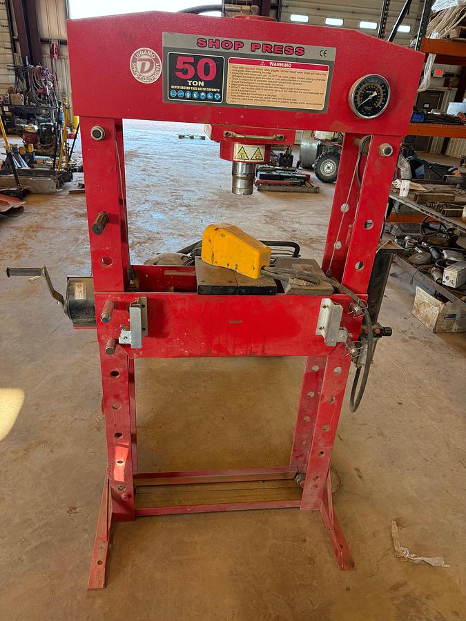 Used DYNAMO 50-TON AIR OPERATED SHOP PRESS