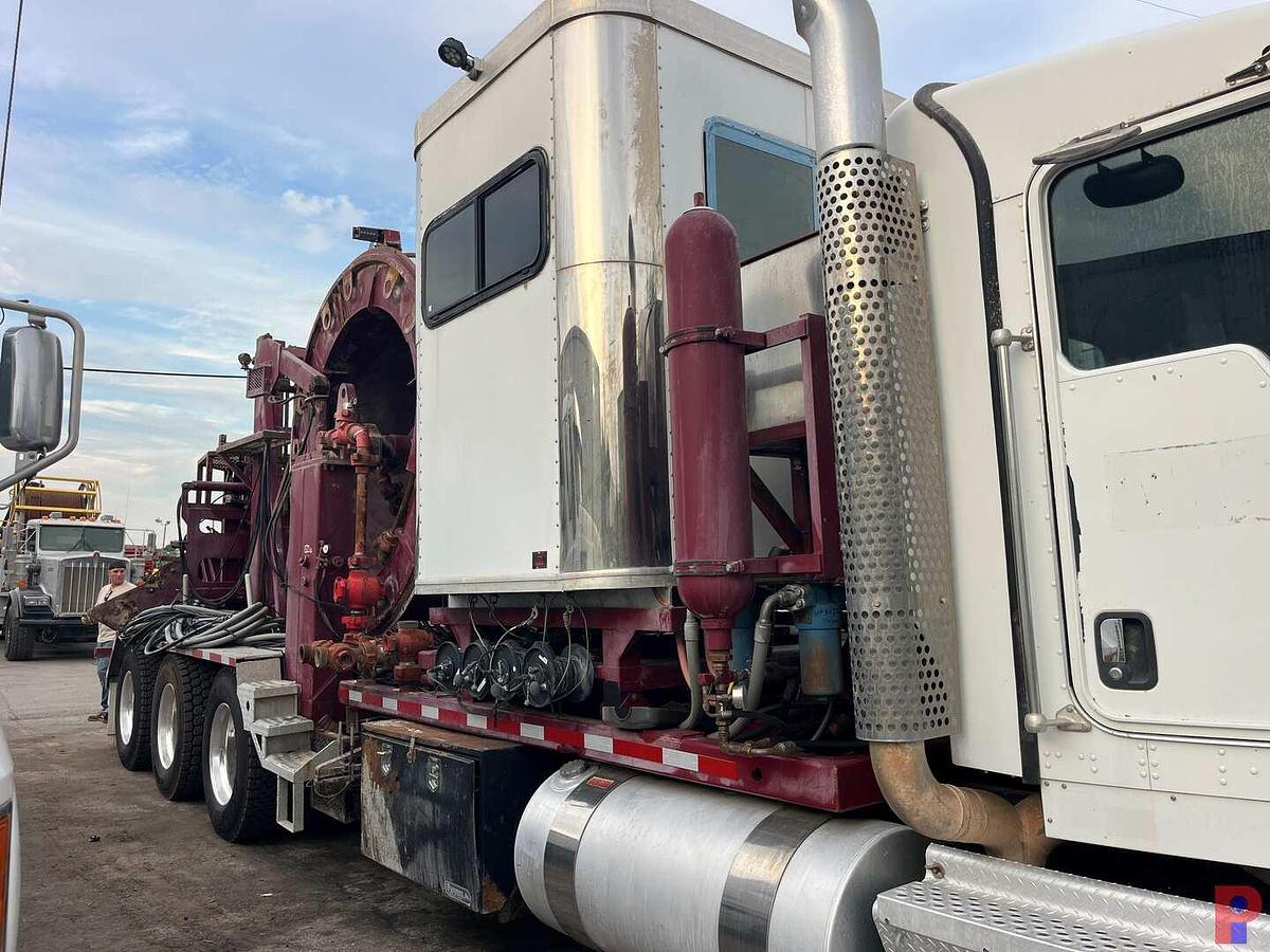 Used 2008 KENWORTH T800 TRI DRIVE 1-1/2” COIL TUBING TRUCK