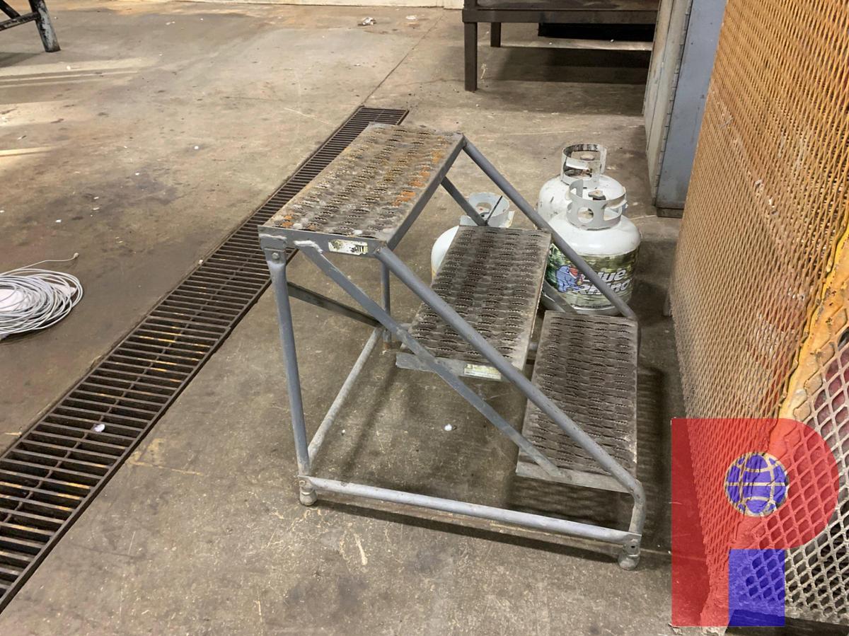 Used (2) PAINT CABINETS, FIRE EXTINGUISHERS STORAGE BOX, (2) STEP STOOLS