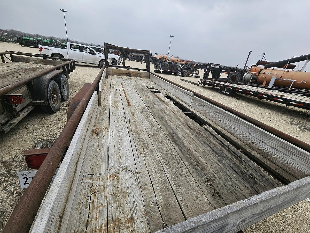 Used 2013 CENTEX 20' T/A GOOSENECK TRAILER