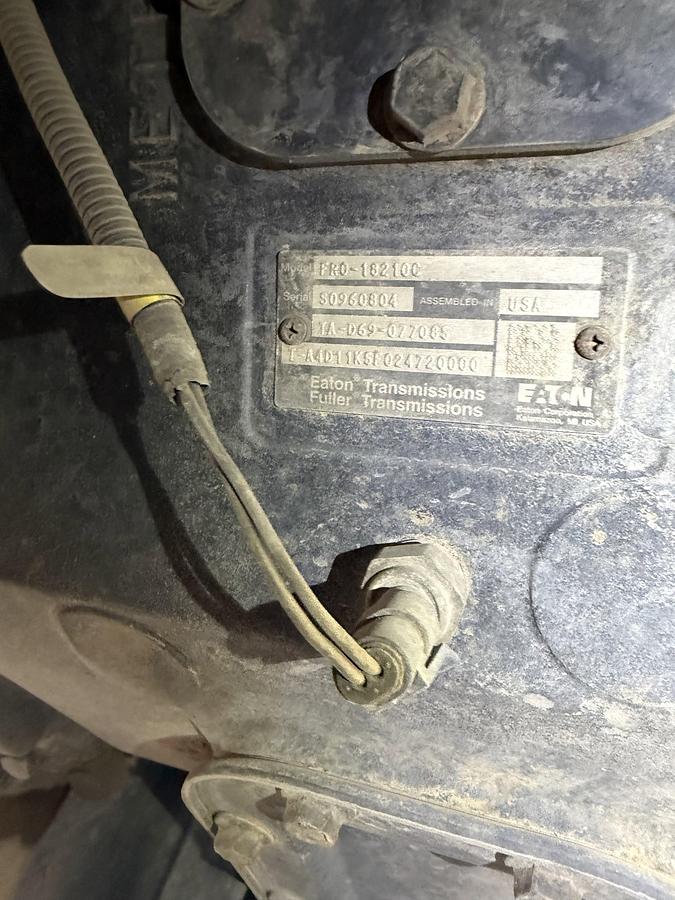 Used SPIRADRILL MHD 80 (REFURBISHED IN 2024) VERTICAL DRILL MTD. ON 2012 KENWORTH T800 TRI AXLE TRUCK