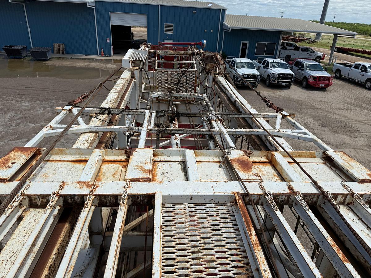 Used 2008 LOADCRAFT 550 DD 96’-225K 5-AXLE WELL SERVICE WORKOVER RIG