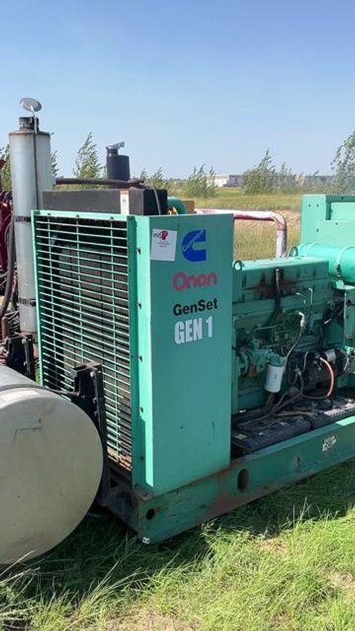Used CUMMINS ONAN 230DFAB 230-KW DIESEL GENERATOR SET