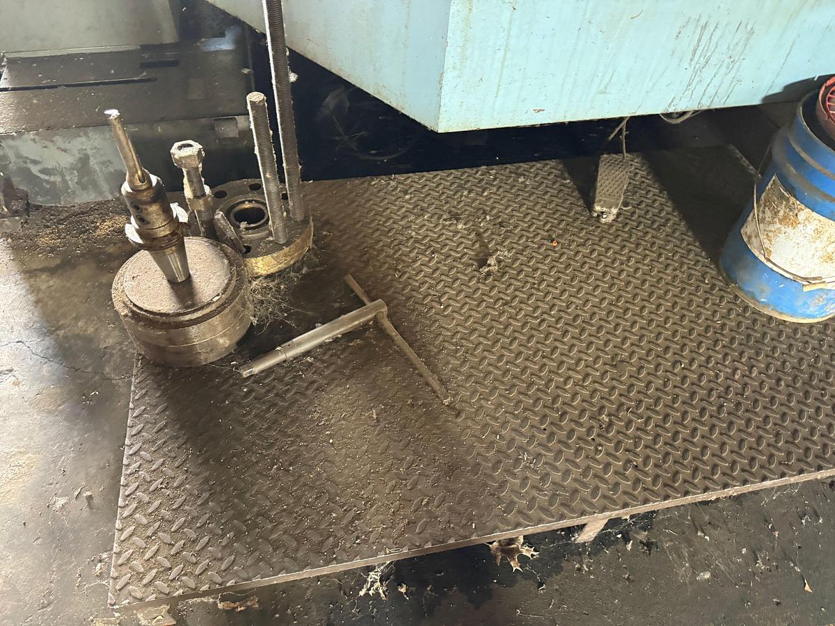 Used OKK KCH-500 HORIZONTAL CNC MACHINING CENTER