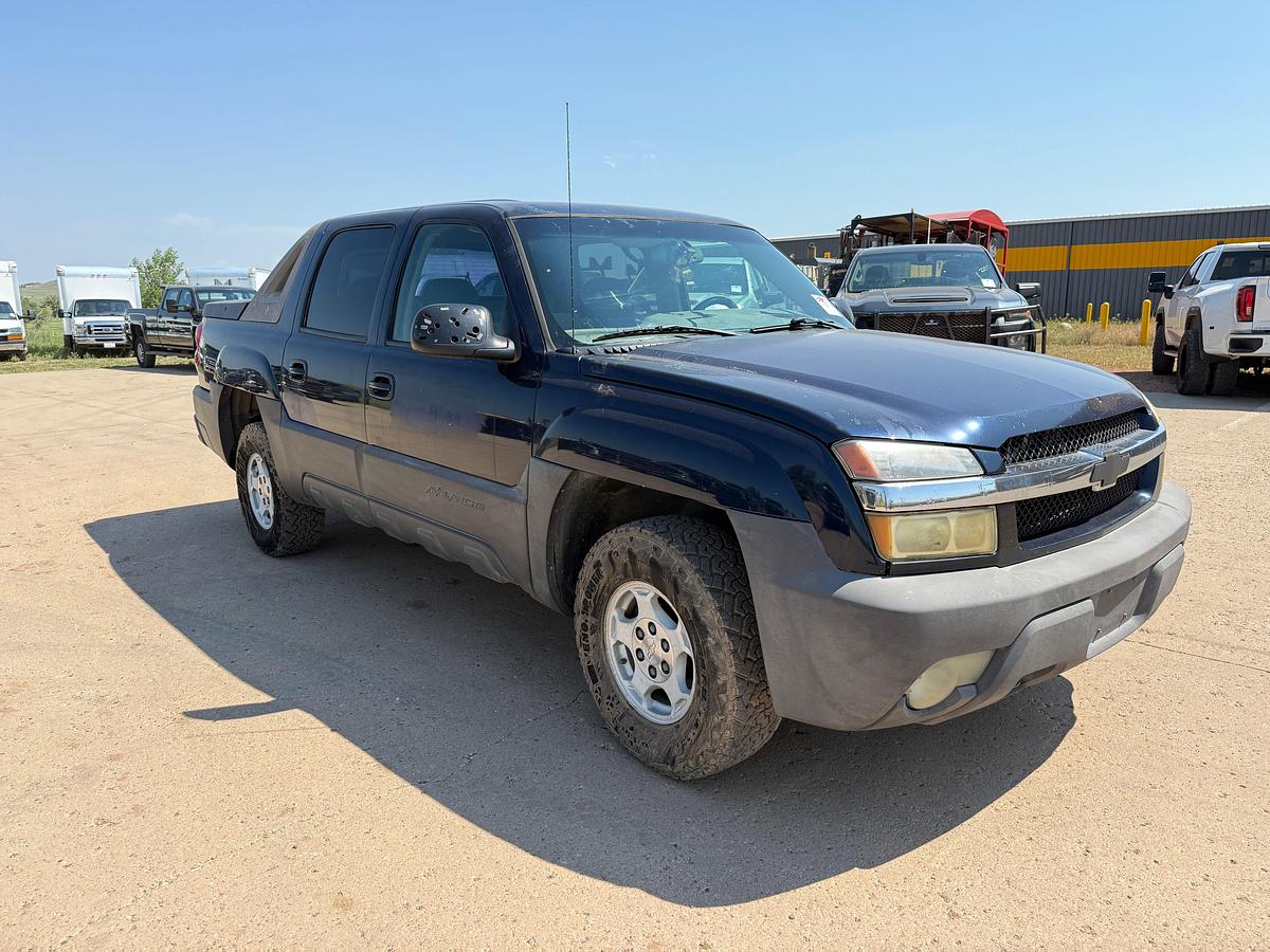 Used 2004 CHEVROLET AVALANCHE 2WD CREW CAB PICKUP TRUCK