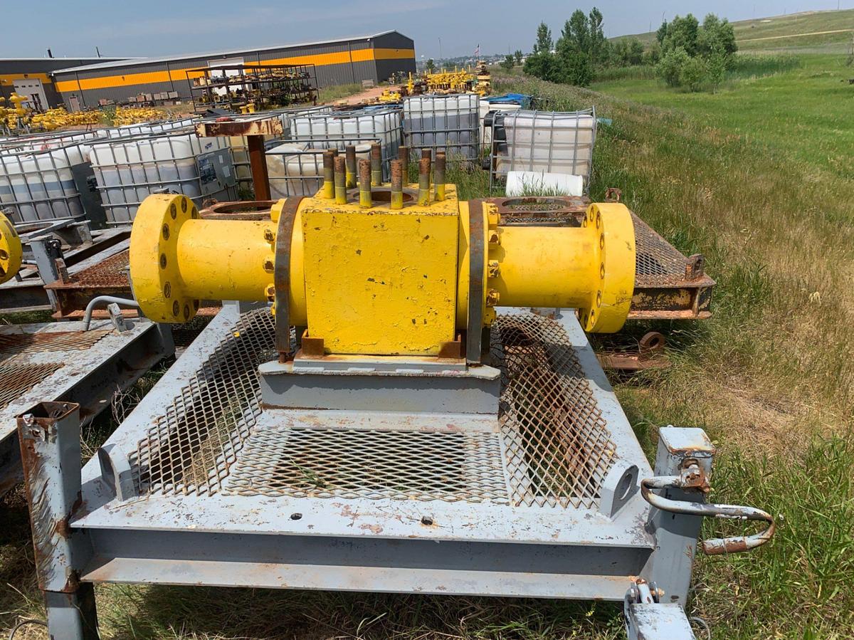 Used (4) 7-1/16 10k Fluid Crosses w/ (7) Transport Skids