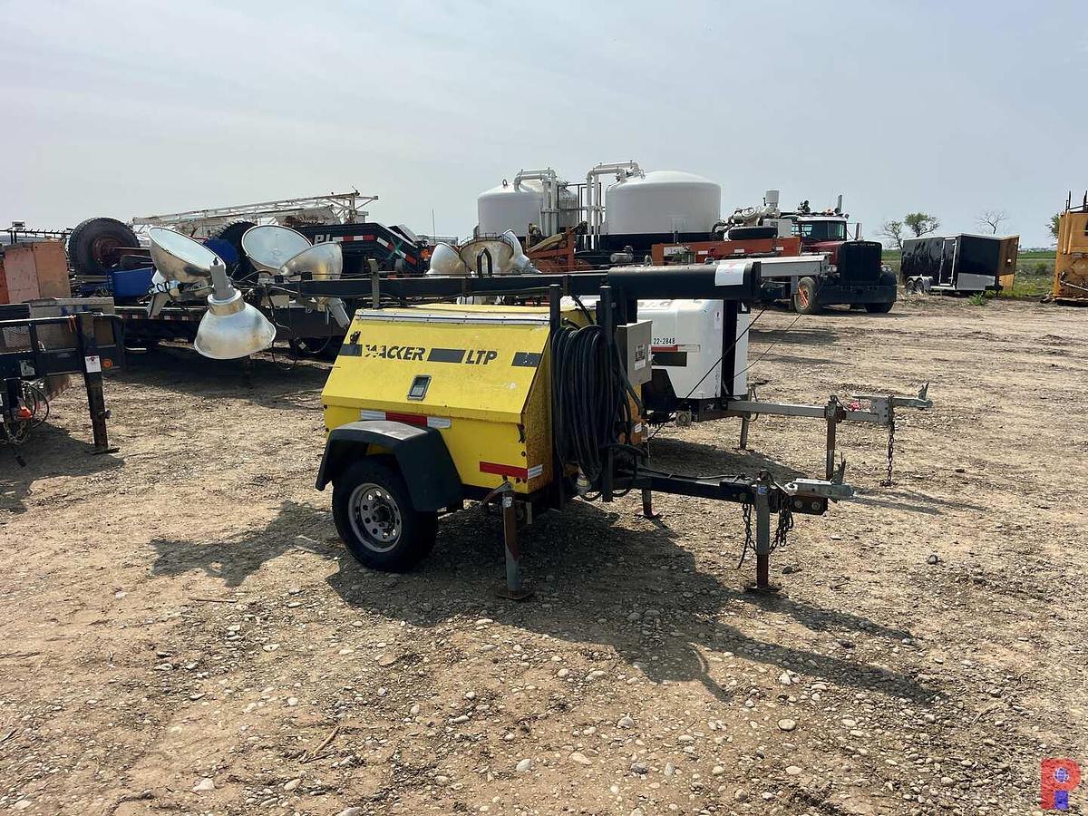Used WACKER LTP 4 BULB PORTABLE LIGHT TOWER