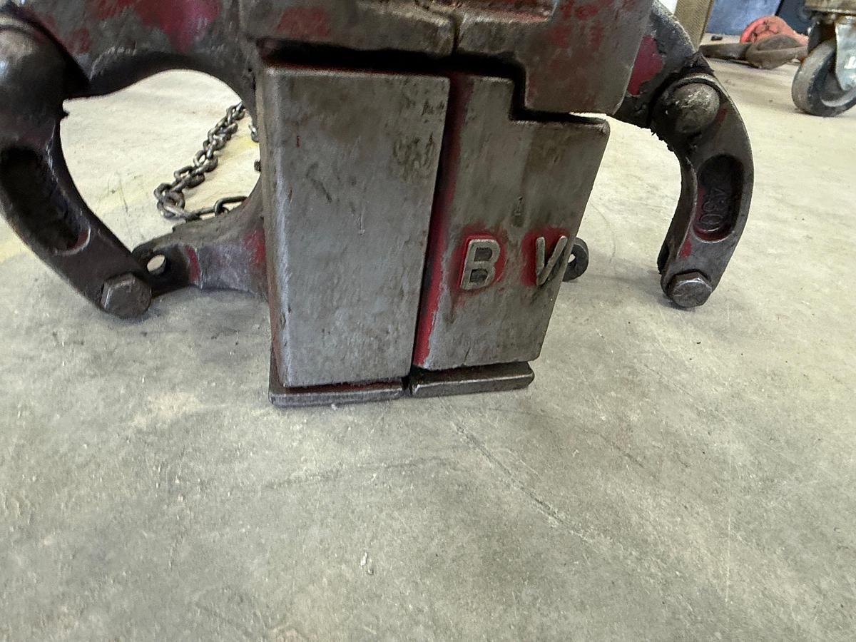 Used BV 65-TON 2-7/8" TUBING ELEVATOR