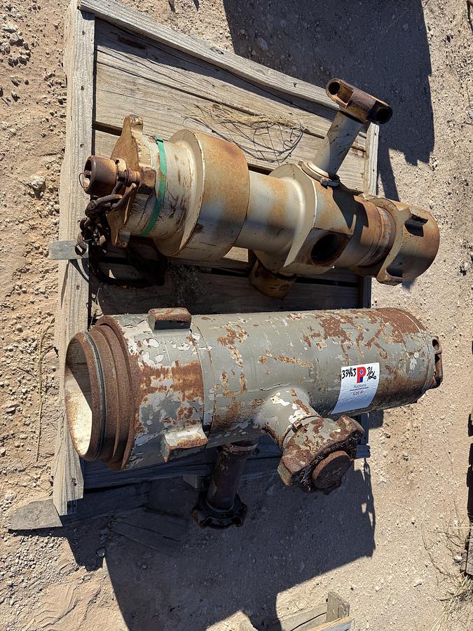 Used (2) MULTI-SIZE SINGLE PLUG CEMENT HEADS