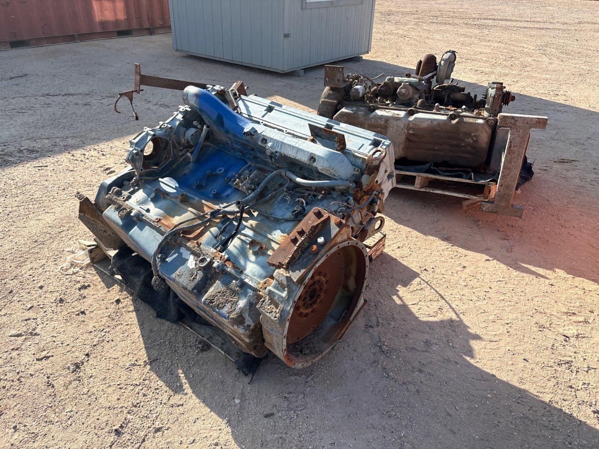 Used (2) Detroit diesel Series 60 engines