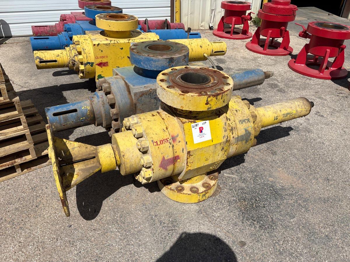 Used (2x$) (2) 7-1/16” 10K frac valves