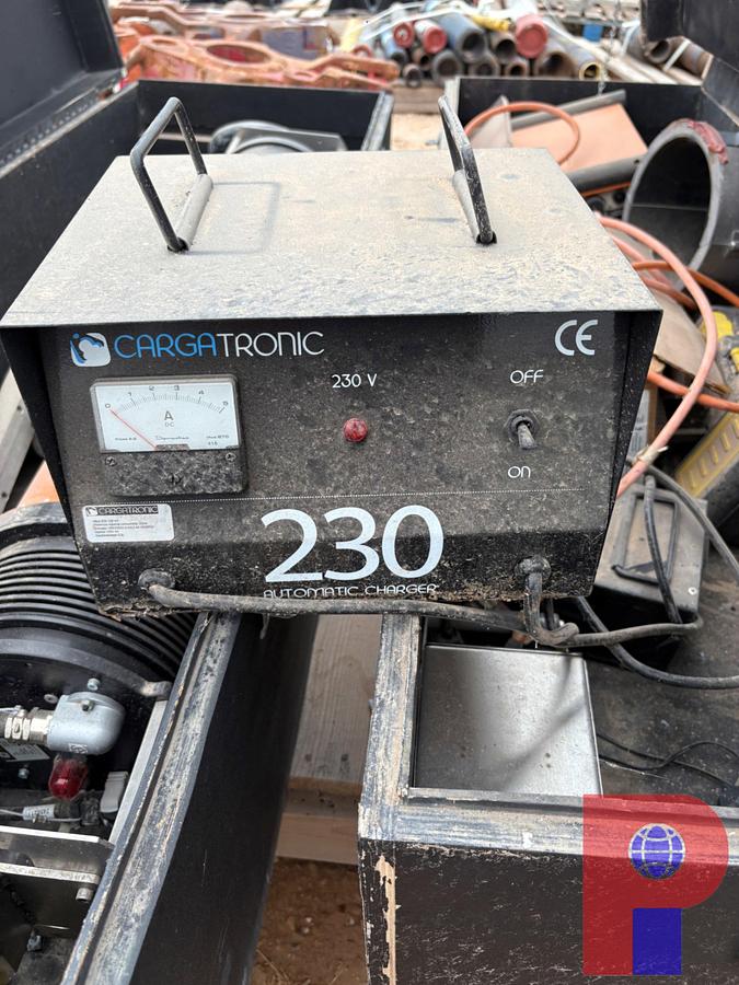 Used (2) GE SENSING & INSPECTION TECHNOLOGIES ERESCO 52MF4 PORTABLE X-RAY UNITS, PANORAMIC TUBE HEADS