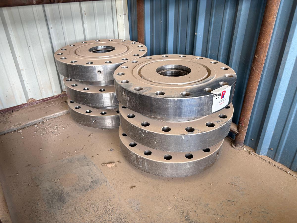Used (6) cwm 13-5/8” 5M stainless flanges