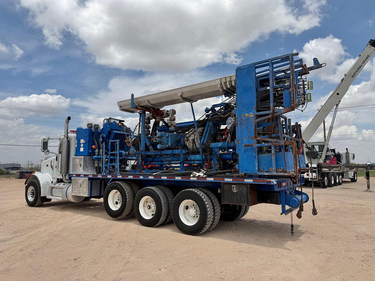 Used Pro Fab Snubbing Unit mtd on 2007 Peterbilt 357 3-axle daycab truck