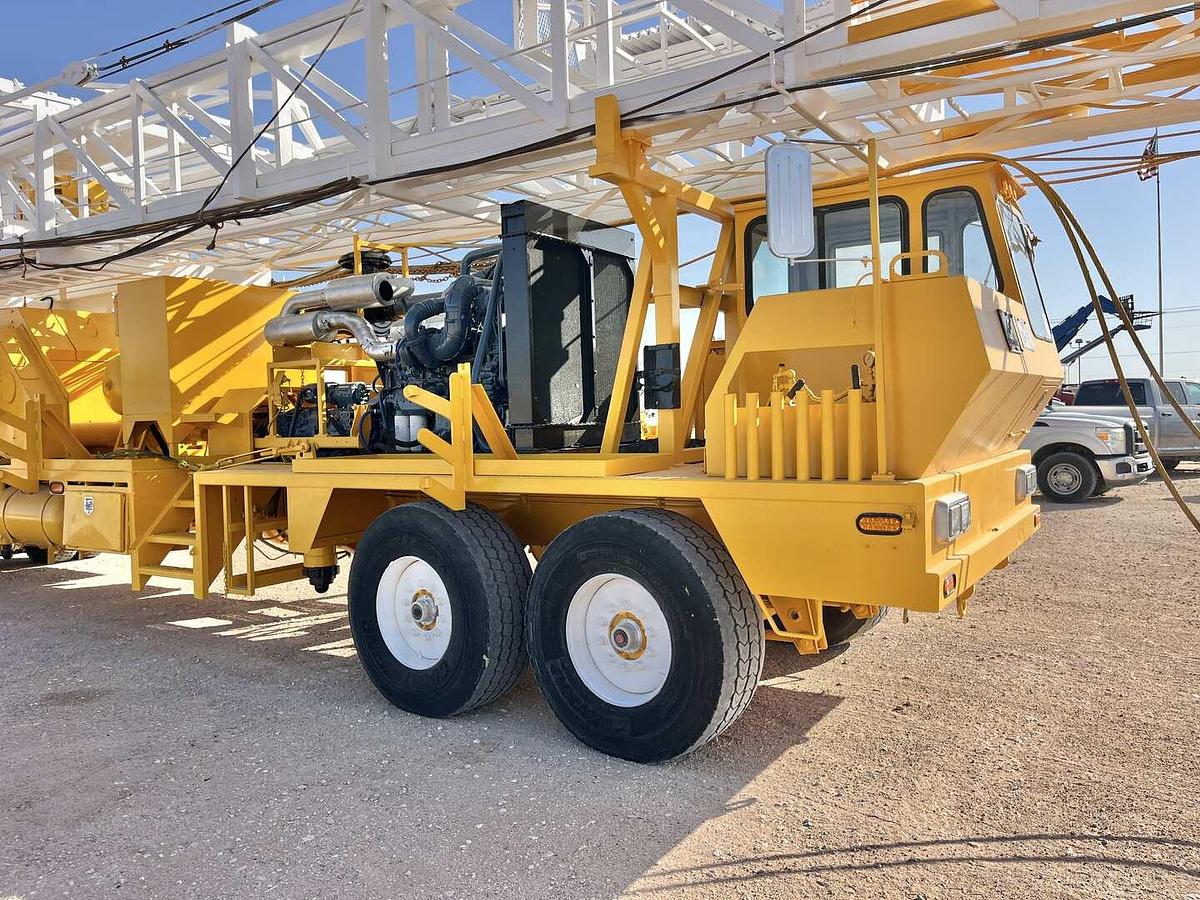 Used 2007  CROWN CE550 DBL DRUM WELL SERVICE RIG