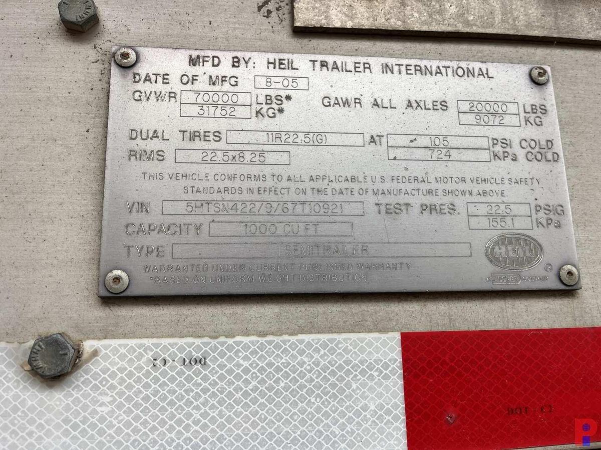 Used 2006 HEIL 1,000 CU. FT. PNEUMATIC BULK TRAILER W/ BLOWER