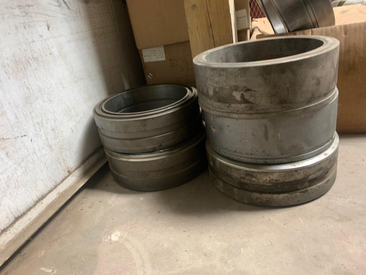 Used (26) 7 1/16 10k Valve Seats